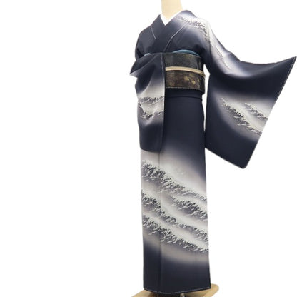 【新古品】tomihisa 新品 日本舞踊家 岩井流家元 岩井友見 落款 荒波 着物 正絹 仕付け糸付 訪問着 7614