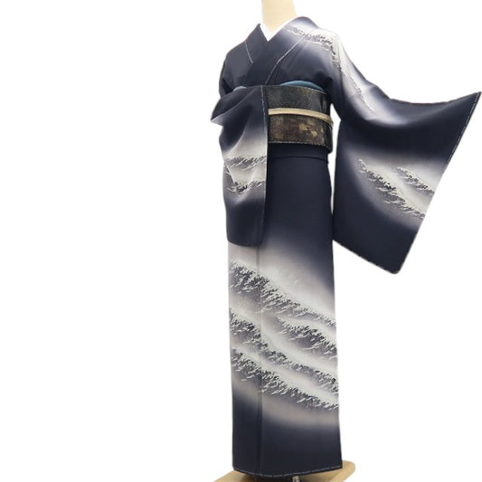 【新古品】tomihisa 新品 日本舞踊家 岩井流家元 岩井友見 落款 荒波 着物 正絹 仕付け糸付 訪問着 7614