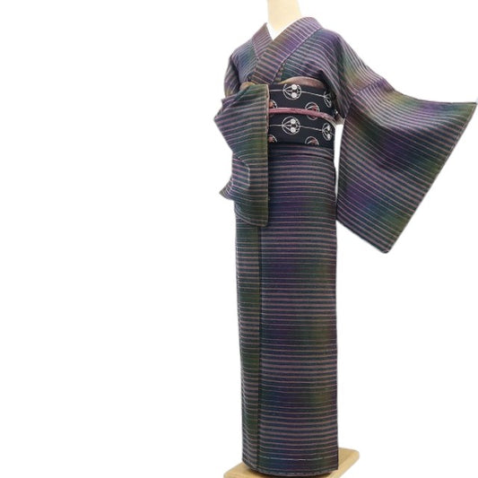 【新古品】tomihisa 新品 菅原結 落款 漢方染め 着物 正絹 仕付け糸付 紬 7685