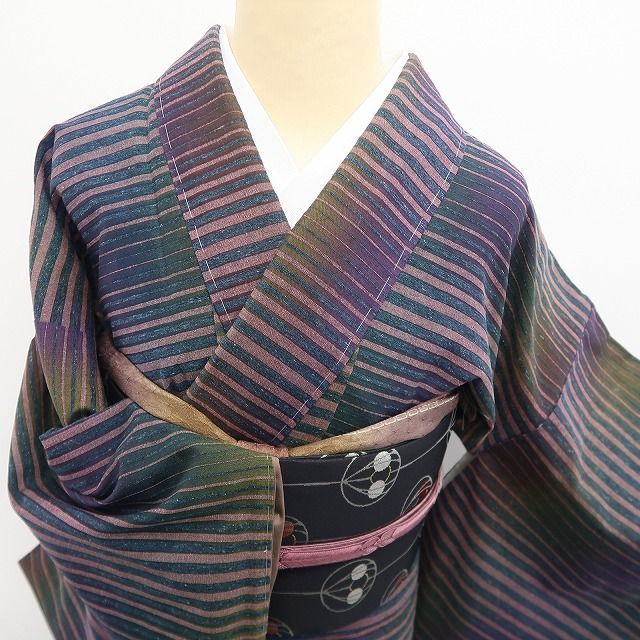 【新古品】tomihisa 新品 菅原結 落款 漢方染め 着物 正絹 仕付け糸付 紬 7685