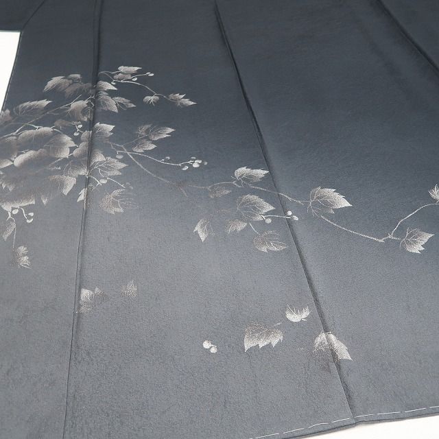 【新古品】tomihisa 新品 金彩友禅 和田光正 落款 蔦 着物 正絹 仕付け糸付 訪問着 7708