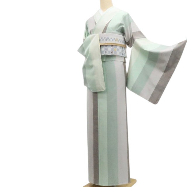 【新古品】tomihisa 新品 縦縞 着物 正絹 仕付け糸付 紬 7713