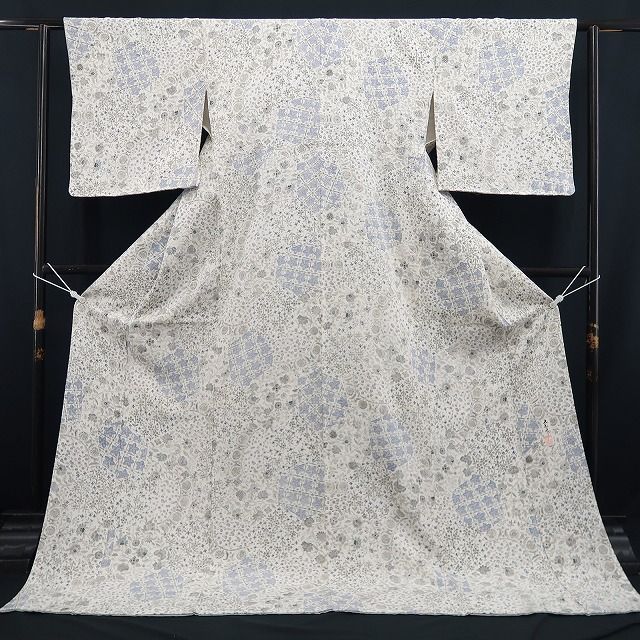 【新古品】tomihisa 新品 京友禅 前田仁仙 落款 更紗 着物 正絹 仕付け糸付 小紋 7728