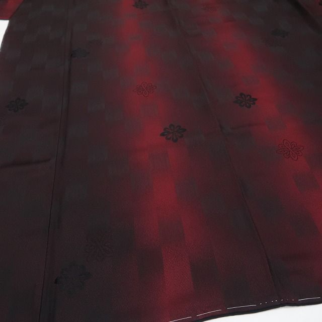 【新古品】tomihisa 新品 やまと誂製 齋藤上太郎 落款 縦暈し 着物 正絹 仕付け糸付 小紋 7736
