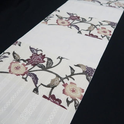 【新品】tomihisa 新品 本場筑前博多織 お仕立て上がり品 唐花 着物 正絹 八寸なごや帯 7743