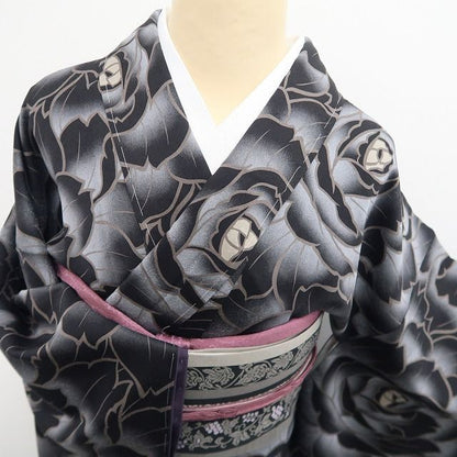 【新古品】tomihisa 新品 薔薇 モノトーン 着物 正絹 仕付け糸付 小紋 7750