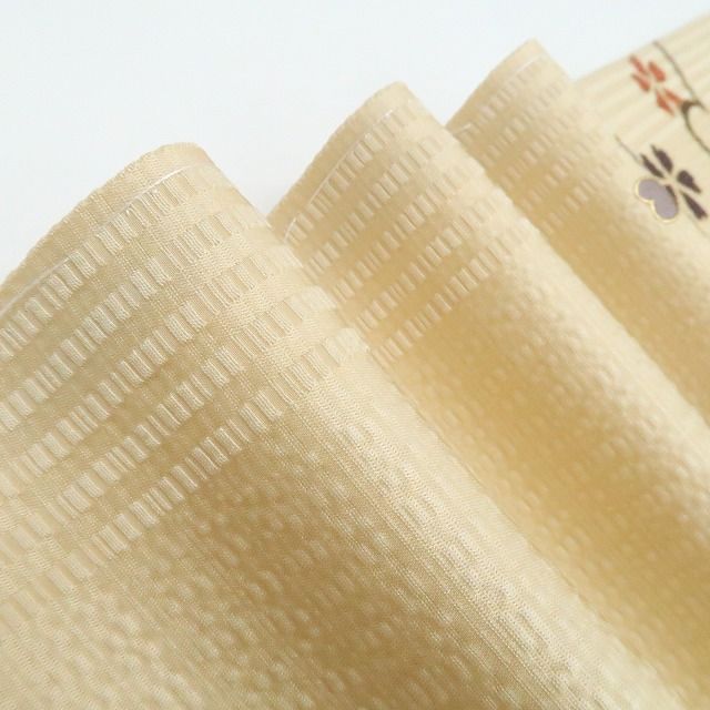【新古品】tomihisa　新品 斉藤上太郎 落款 桜×雪輪 着物 正絹 仕付け糸付　付下げ 7767