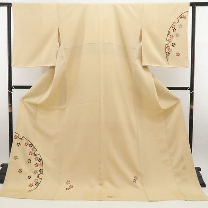 【新古品】tomihisa　新品 斉藤上太郎 落款 桜×雪輪 着物 正絹 仕付け糸付　付下げ 7767