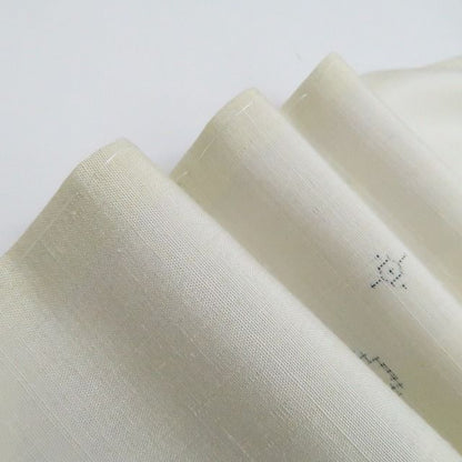 【新古品】tomihisa 新品 やまと誂製 縦暈し 着物 正絹 証紙付 仕付け糸付　結城紬 7772
