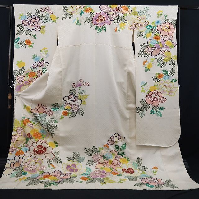 【中古】tomihisa 美品 千總謹製 金駒刺繍 落款 着物 正絹 成人式 トールサイズ 仕付け糸付 振袖 7773