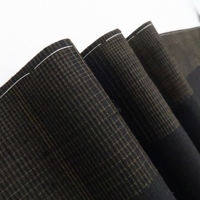 【新古品】tomihisa 新品 伝統工芸士 白川貞夫 柿渋染 チェック柄 着物 正絹 仕付け糸付 紬 7783