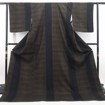 【新古品】tomihisa 新品 伝統工芸士 白川貞夫 柿渋染 チェック柄 着物 正絹 仕付け糸付 紬 7783