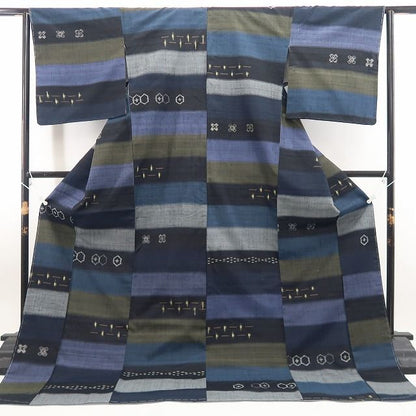 【新古品】tomihisa 新品 着物 正絹 証紙付 仕付け糸付 トールサイズ 置賜紬 7785
