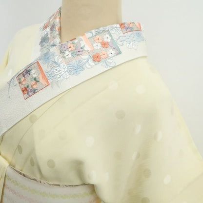 【新古品】tomihisa 新品 刺繍衿付 水玉 着物 正絹 仕付け糸付 長襦袢 7805