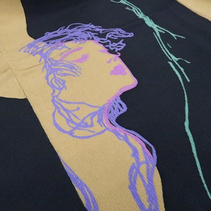 【中古】tomihisa 美品 画家・天野喜孝 モダンアート 着物 正絹 仕付け糸付 小紋 7818