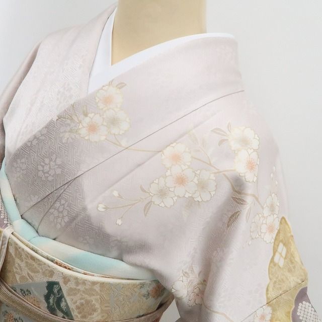 【新古品】tomihisa 新品 金駒刺繍 桜 着物 正絹 仕付け糸付 訪問着 7835
