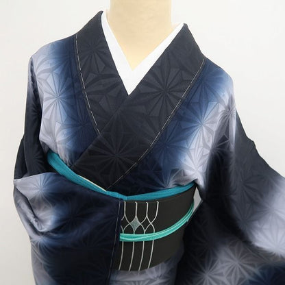 【新古品】tomihisa 新品 縦暈し 麻の葉 着物 正絹 仕付け糸付 小紋 7841