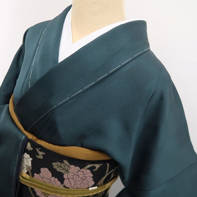 【中古】tomihisa 美品 一乃倉 落款 着物 正絹 仕付け糸付 小紋 色無地 7873