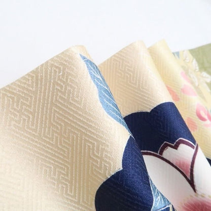【新古品】tomihisa 新品 希少トールサイズ 金駒刺繍 着物 正絹 仕付け糸付 成人式 振袖 7909
