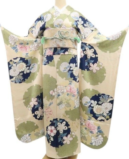 【新古品】tomihisa 新品 希少トールサイズ 金駒刺繍 着物 正絹 仕付け糸付 成人式 振袖 7909