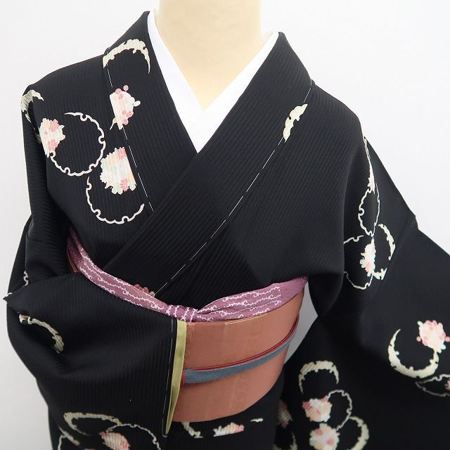 【新古品】tomihisa 新品 雪輪 着物 正絹 仕付け糸付 小紋 7959