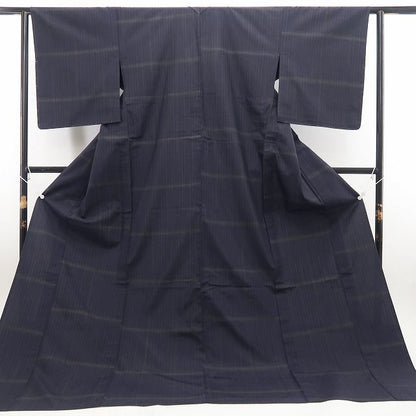 【新古品】tomihisa 新品 単衣 越後おぐに くるまや工房謹製 ますいわ屋扱い 柿泥染 着物 仕付け糸付 小千谷紬 7971