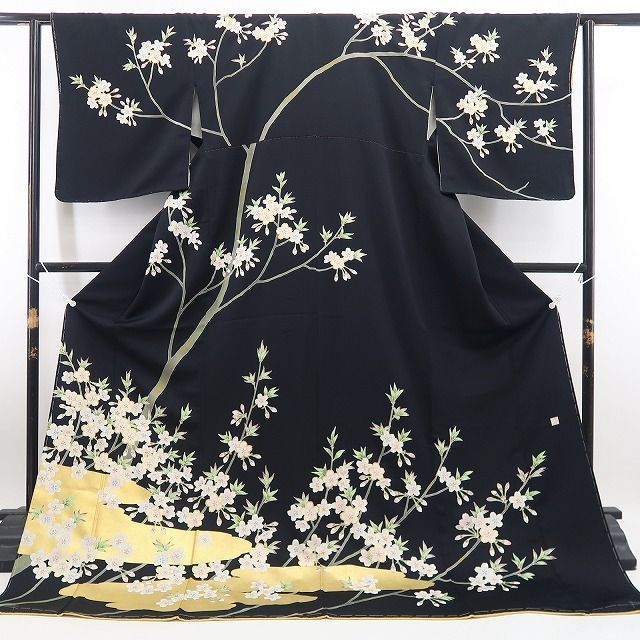 【新古品】tomihisa 新品 桜 落款 着物 正絹 仕付け糸付 作家物 訪問着 7986
