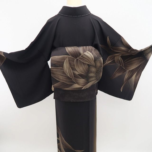 【新品・付下げ/袋帯】２点セット 銀花仙 向日葵 着物 正絹 仕付け糸付 tomihisa”シックに華やぐ向日葵の気品”9608