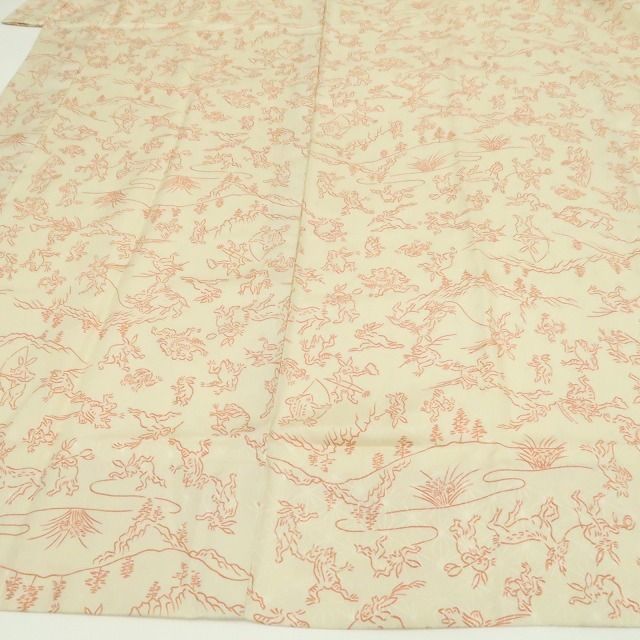 【美品・長襦袢】鳥獣戯画 洗える着物 tomihisa”やさしい彩りに宿る鳥獣戯画の遊び心”9612
