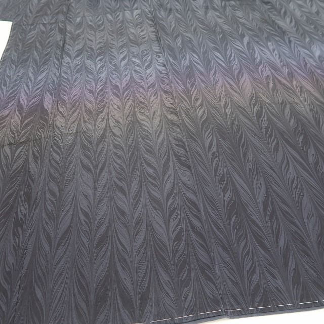【新品・付下げ】更紗 お召 着物 正絹 仕付け糸付 tomihisa”多彩色で魅せるお洒落自慢の更紗”9615
