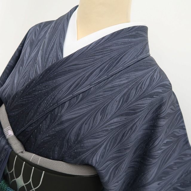 【新品・付下げ】更紗 お召 着物 正絹 仕付け糸付 tomihisa”多彩色で魅せるお洒落自慢の更紗”9615