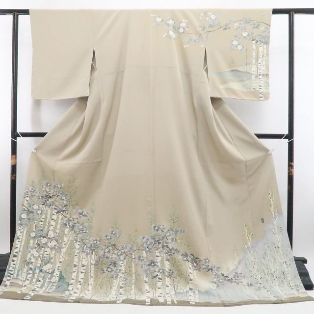 【新品・訪問着】本加賀友禅 田中勲 落款 着物 正絹 仕付け糸付 tomihisa”やわらかな自然美をまとう晴れの日の装い”9617