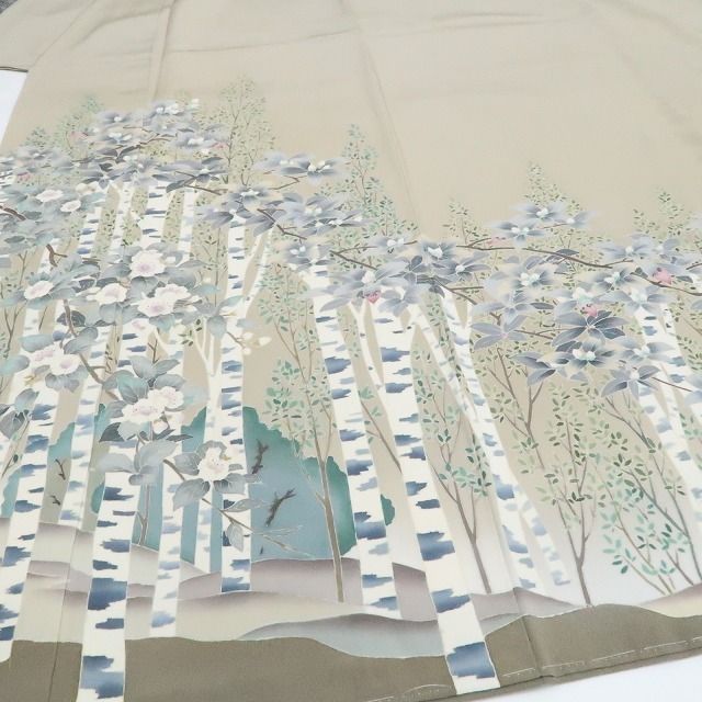 【新品・訪問着】本加賀友禅 田中勲 落款 着物 正絹 仕付け糸付 tomihisa”やわらかな自然美をまとう晴れの日の装い”9617