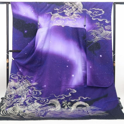 【新品・振袖】お仕立て上がり品 龍 ドラゴン 銀通し 着物 成人式 正絹 トールサイズ 仕付け糸付 tomihisa“圧倒的主役へ！”9625