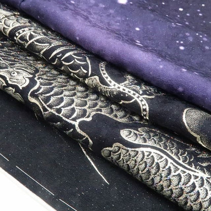 【新品・振袖】お仕立て上がり品 龍 ドラゴン 銀通し 着物 成人式 正絹 トールサイズ 仕付け糸付 tomihisa”星雲を背に現れる神秘”9626