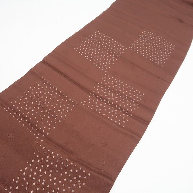 【美品・帯揚げ】着物 正絹 和装小物 tomihisa”栗皮茶色で叶える気品ある華やぎ”9628