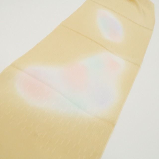 【美品・帯揚げ】暈し 着物 正絹 和装小物 tomihisa”装いを照らすやわらかな光”9633