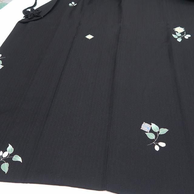 【新品・道中着】本加賀友禅 魚津誠 落款 着物 正絹 仕付け糸付 ロング丈 tomihisa”凛とした黒に息づく本加賀友禅の美”9634