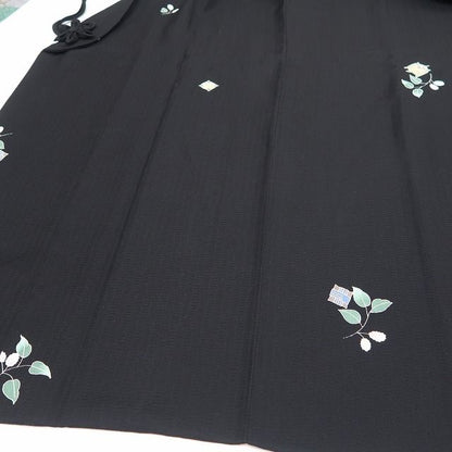 【新品・道中着】本加賀友禅 魚津誠 落款 着物 正絹 仕付け糸付 ロング丈 tomihisa”凛とした黒に息づく本加賀友禅の美”9634