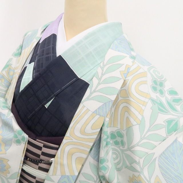 【新品・長羽織】吹上美布 着物 仕付け糸付 ロング丈 tomihisa”パステルカラーで楽しむ爽やかボタニカル”9636