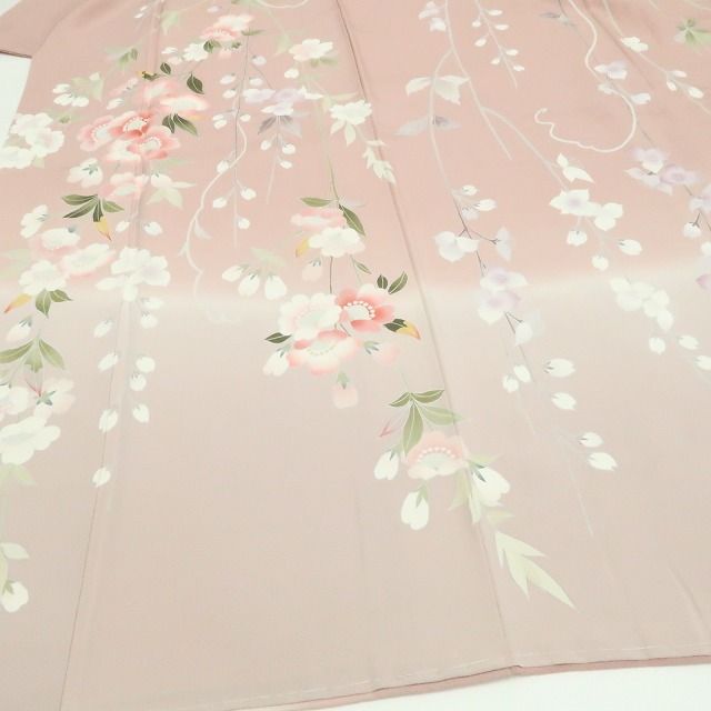 【新品・訪問着】手描き友禅 藤井稲夫 落款 着物 正絹 仕付け糸付 tomihisa”可憐に咲き誇る祝福の花景色”9639