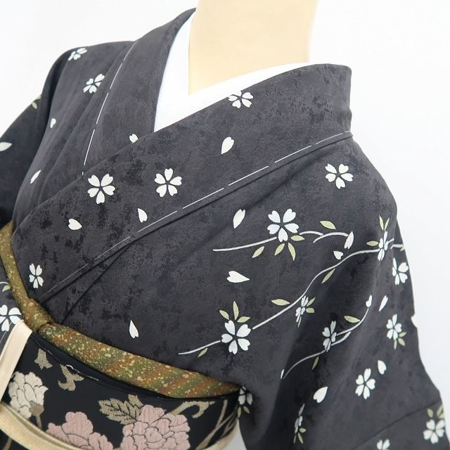 【新品・訪問着】さが美謹製 桜 着物 正絹 仕付け糸付 tomihisa”可憐な桜をシックな色合いで楽しむ”9640