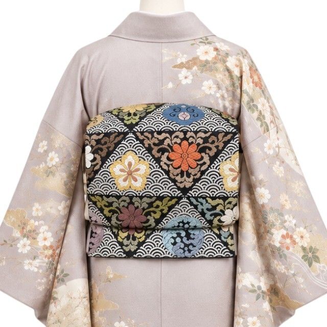 【美品・袋帯】草木唐織 着物 正絹 tomihisa“一心不乱に麗を織り出す…心留める帯のもてなし”9650