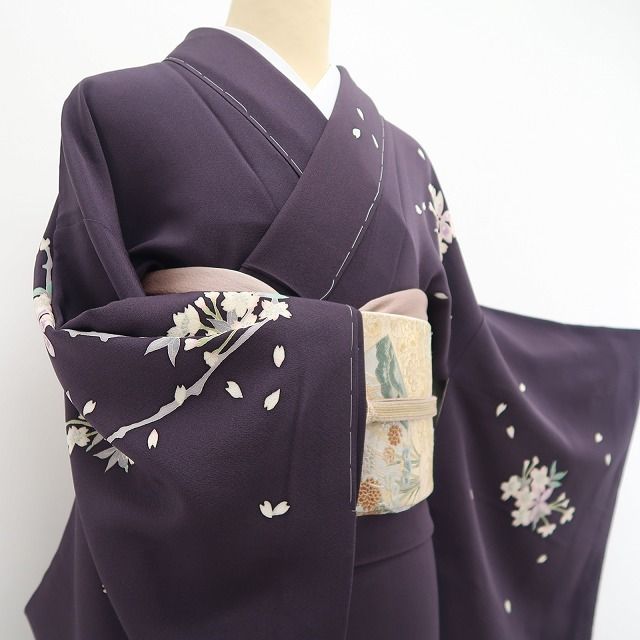 【新品・訪問着】本加賀友禅 橋本静華 落款 着物 正絹 仕付け糸付 tomihisa”ひらりと舞う夜桜の美しさ”9656
