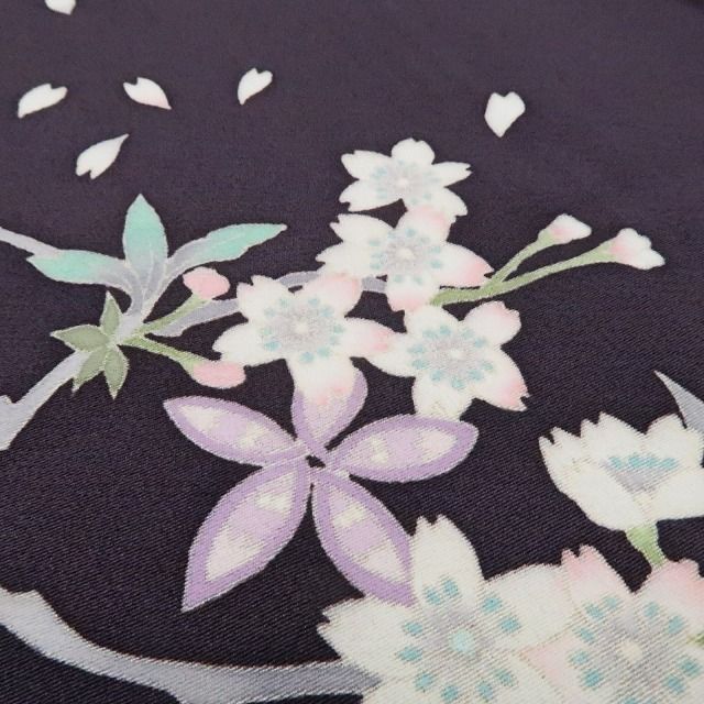 【新品・訪問着】本加賀友禅 橋本静華 落款 着物 正絹 仕付け糸付 tomihisa”ひらりと舞う夜桜の美しさ”9656