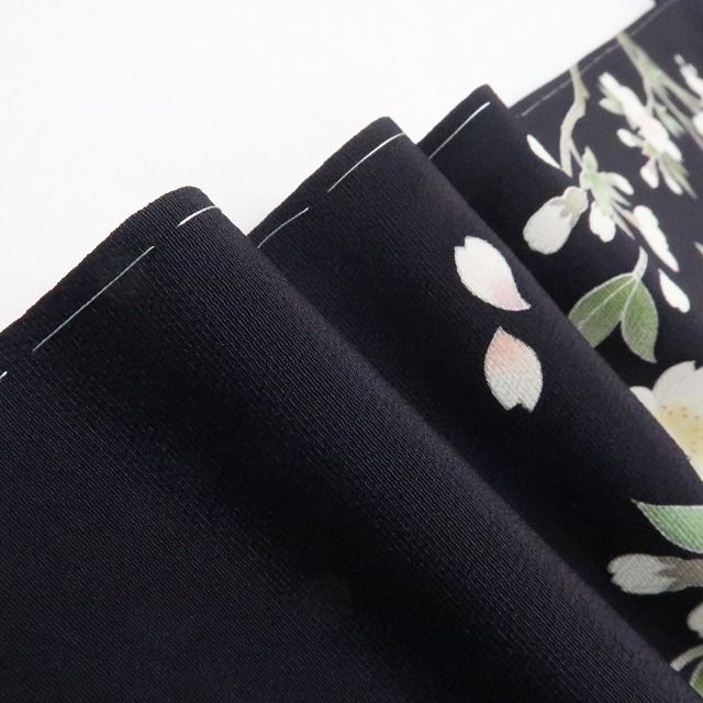 【新品・訪問着】手描き友禅 桜 着物 正絹 仕付け糸付 tomihisa”夜桜の気品をまとう手描き友禅”9661