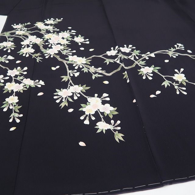 【新品・訪問着】手描き友禅 桜 着物 正絹 仕付け糸付 tomihisa”夜桜の気品をまとう手描き友禅”9661