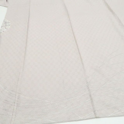 【新品・付下げ】刺繍 桜 着物 正絹 仕付け糸付 tomihisa”袖口に桜を咲かせて所作まで美しく”9662