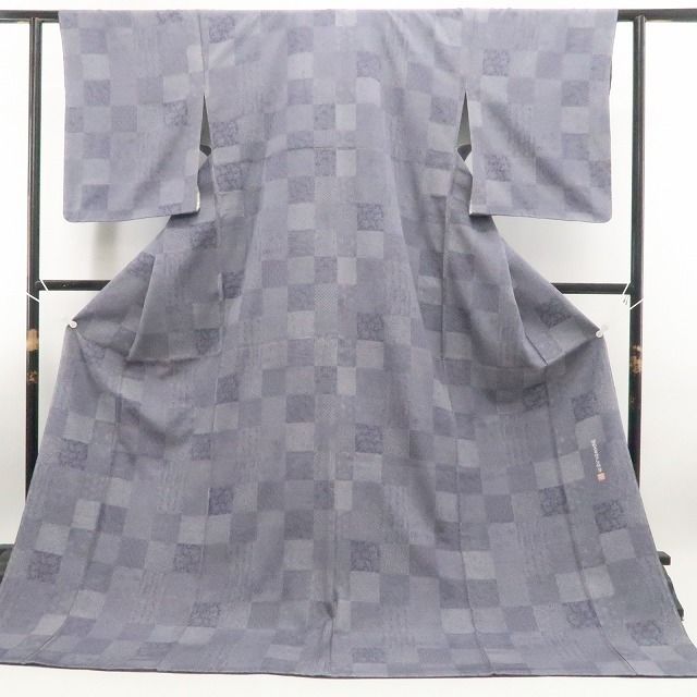 【新品・江戸小紋】寄せ柄 着物 正絹 仕付け糸付 tomihisa”近づくほどに楽しい寄せ柄の遊び心”9663