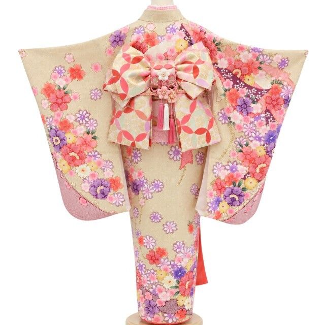 【新品・七五三/７歳/女の子】３点セット 着物 四つ身 襦袢 袋帯 ハーフ成人式 tomihisa”花いっぱいに包まれる晴れの日のときめき”9665